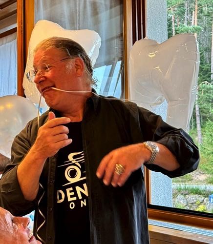 c64abbe6-35a9-4e73-a952-093c50d0e13e